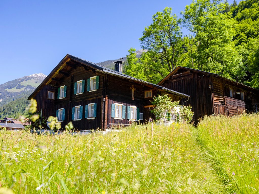 montafonerhaus-weg-gortipohl-montafon-tourismus-gmbh-stefan-kothner-162822.jpg